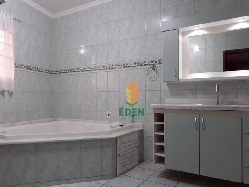 Casa com 3 quartos à venda, 265m2 em Jardim Carolina, Sorocaba - SP - imagem 9 Foto 9 de Casa com 3 quartos à venda, 265m2 em Jardim Carolina, Sorocaba - SP