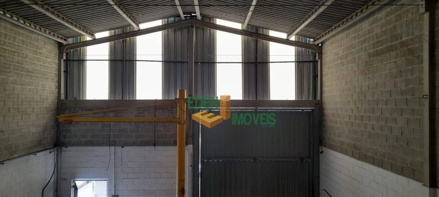 Foto 2 de Armazém / Galpão à venda, 250m2 em Jardim Carolina, Sorocaba - SP