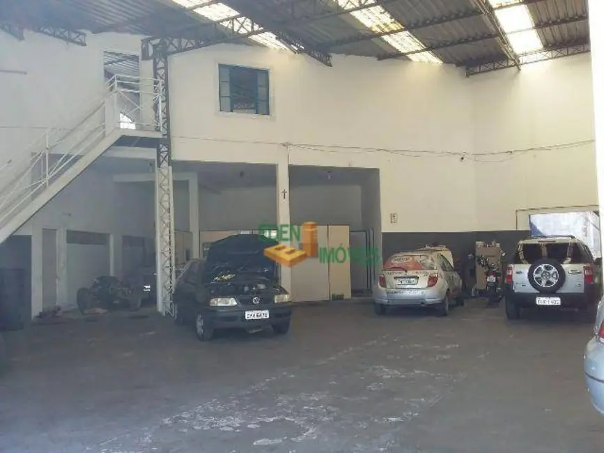 Armazém / Galpão à venda, 400m2 em Vila Barão, Sorocaba - SP - imagem 7 Foto 7 de Armazém / Galpão à venda, 400m2 em Vila Barão, Sorocaba - SP