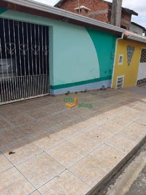 Casa com 2 quartos à venda, 130m2 em Jardim Sorocaba Park, Sorocaba - SP - imagem 2 Foto 2 de Casa com 2 quartos à venda, 130m2 em Jardim Sorocaba Park, Sorocaba - SP