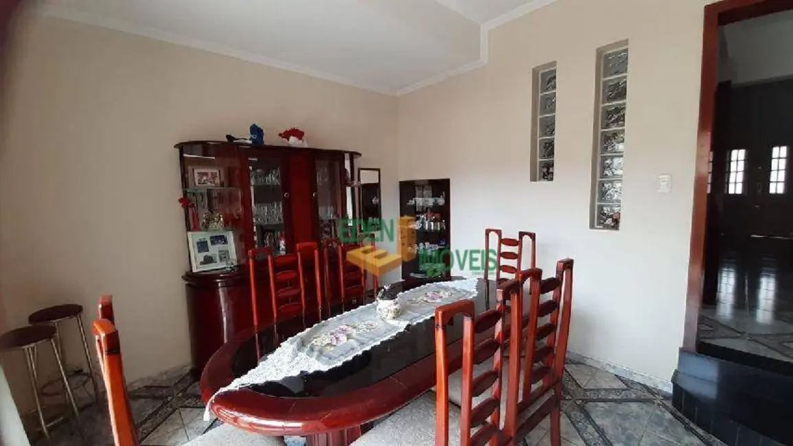 Casa de Condomínio com 3 quartos à venda, 250m2 em Sorocaba - SP - imagem 7 Foto 7 de Casa de Condomínio com 3 quartos à venda, 250m2 em Sorocaba - SP