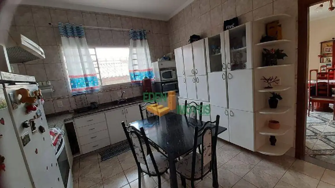 Casa de Condomínio com 3 quartos à venda, 250m2 em Sorocaba - SP - imagem 9 Foto 9 de Casa de Condomínio com 3 quartos à venda, 250m2 em Sorocaba - SP
