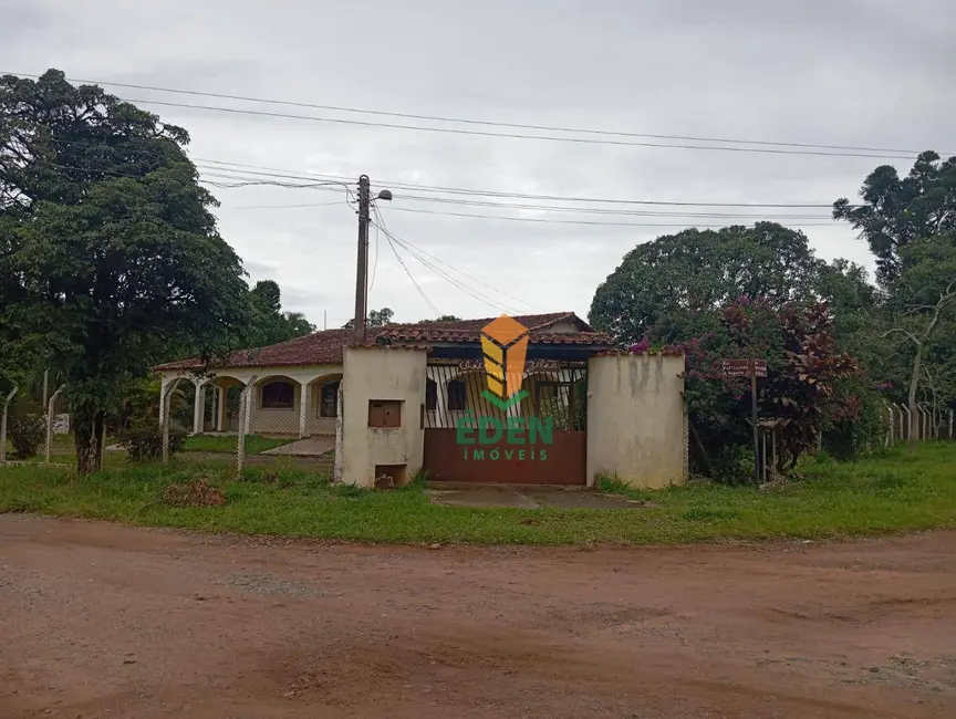 Foto 1 de Chácara com 3 quartos à venda e para alugar, 3000m2 em Aracoiaba Da Serra - SP