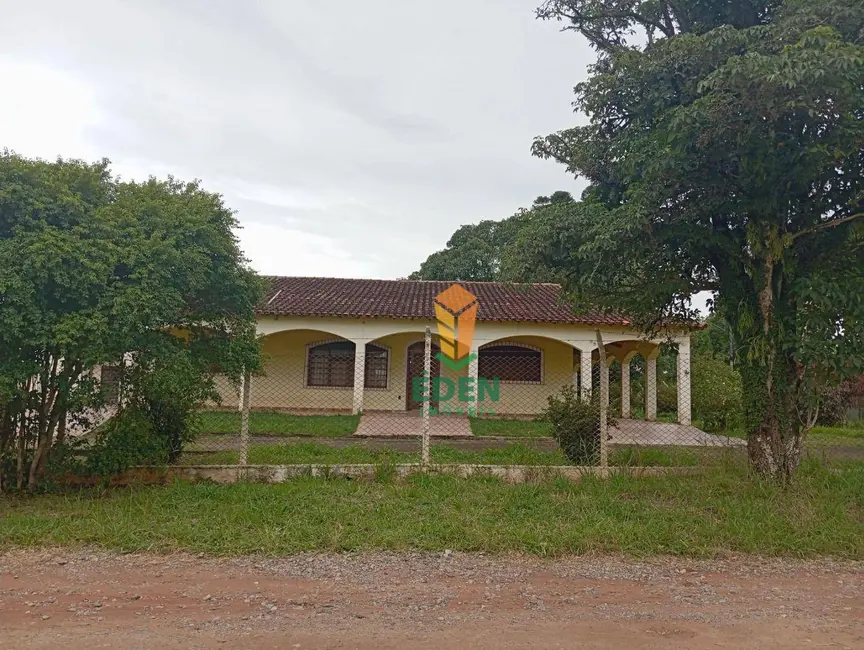 Foto 2 de Chácara com 3 quartos à venda e para alugar, 3000m2 em Aracoiaba Da Serra - SP