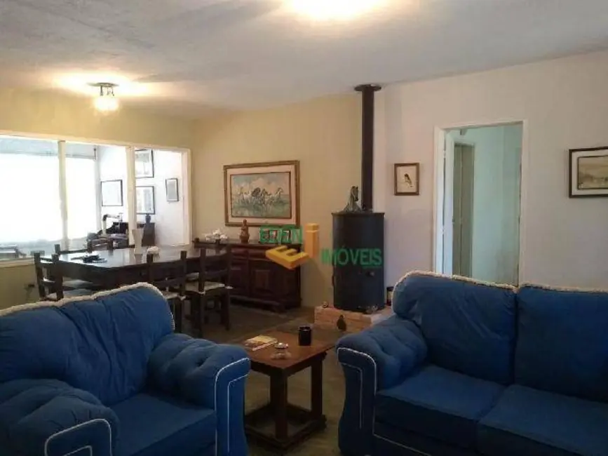 Chácara com 6 quartos à venda, 1452m2 em Mairinque - SP - imagem 4 Foto 4 de Chácara com 6 quartos à venda, 1452m2 em Mairinque - SP