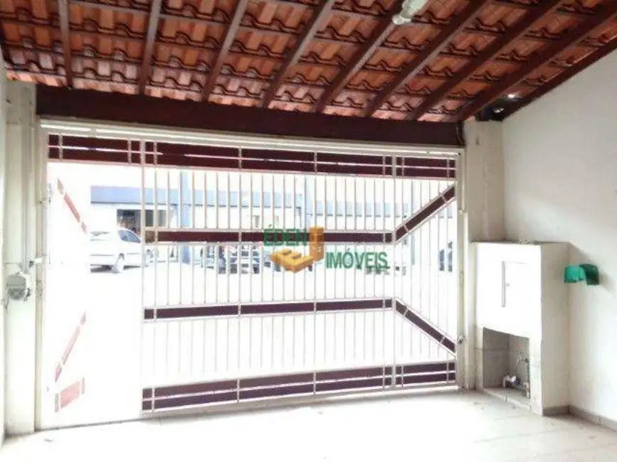 Foto 2 de Casa com 2 quartos à venda, 125m2 em Jardim Carolina, Sorocaba - SP
