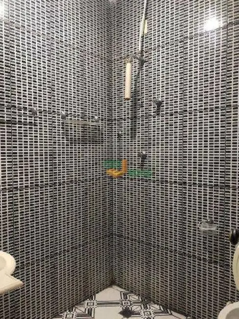 Casa com 3 quartos à venda, 187m2 em Jardim Wanel Ville V, Sorocaba - SP - imagem 5 Foto 5 de Casa com 3 quartos à venda, 187m2 em Jardim Wanel Ville V, Sorocaba - SP