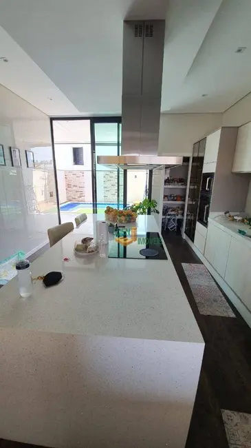 Casa de Condomínio com 3 quartos à venda, 154m2 em Horto Florestal, Sorocaba - SP - imagem 8 Foto 8 de Casa de Condomínio com 3 quartos à venda, 154m2 em Horto Florestal, Sorocaba - SP
