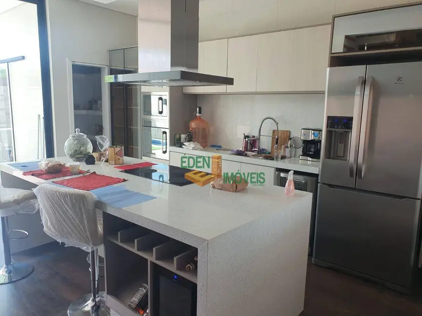 Casa de Condomínio com 3 quartos à venda, 154m2 em Horto Florestal, Sorocaba - SP - imagem 5 Foto 5 de Casa de Condomínio com 3 quartos à venda, 154m2 em Horto Florestal, Sorocaba - SP