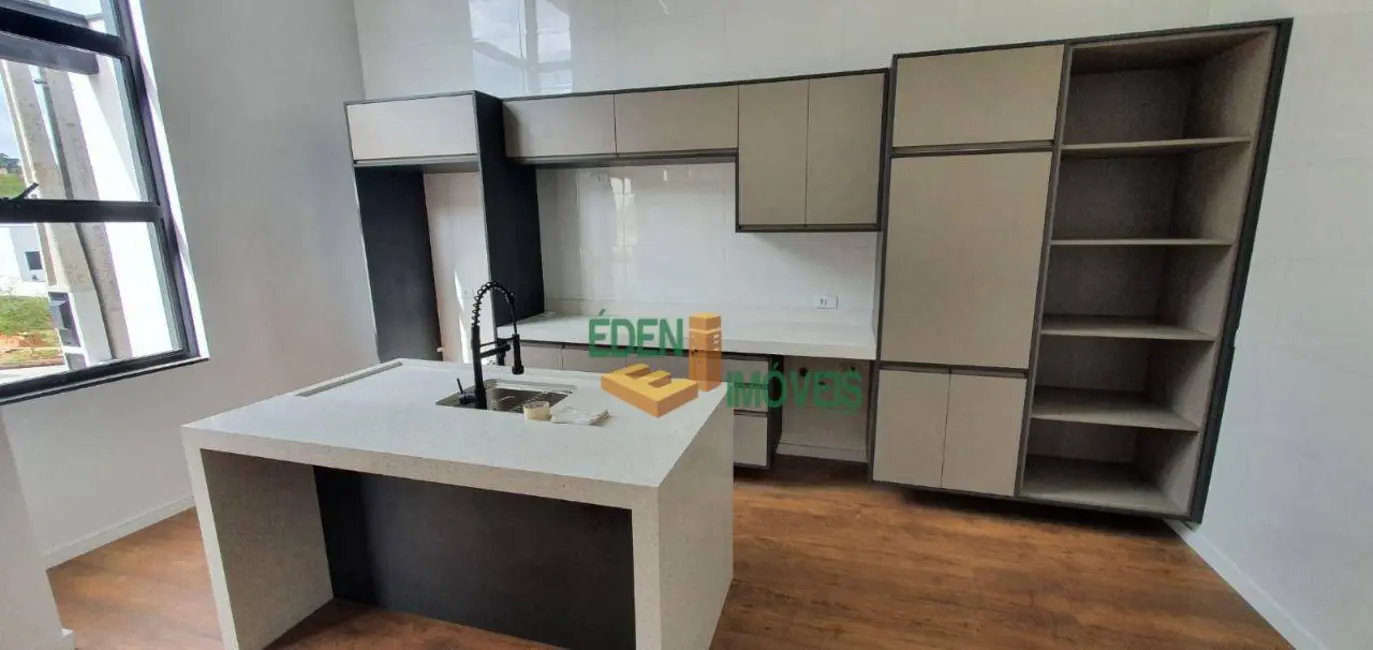 Casa de Condomínio com 3 quartos à venda, 154m2 em Horto Florestal, Sorocaba - SP - imagem 3 Foto 3 de Casa de Condomínio com 3 quartos à venda, 154m2 em Horto Florestal, Sorocaba - SP