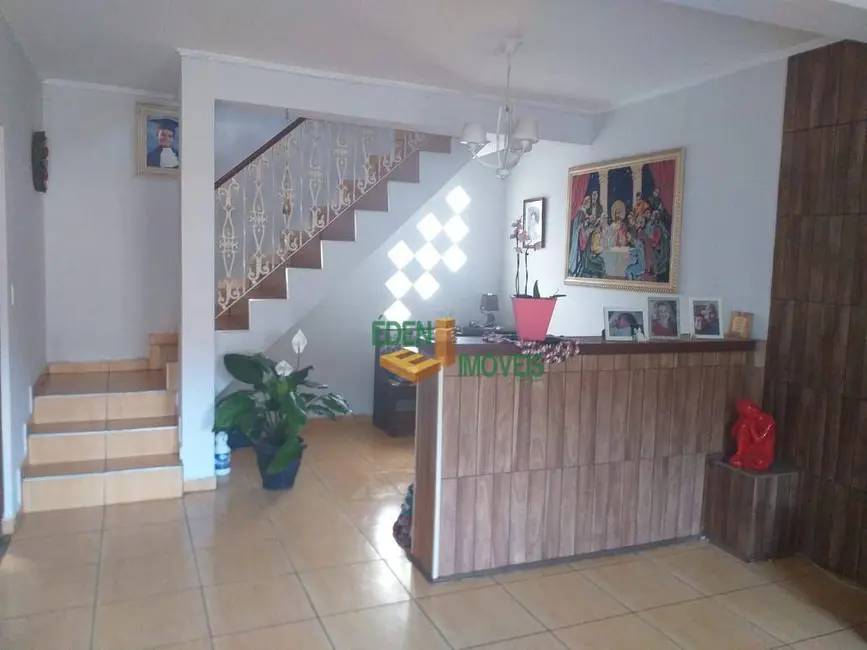 Foto 3 de Casa com 3 quartos à venda, 209m2 em Jardim Sandra, Sorocaba - SP