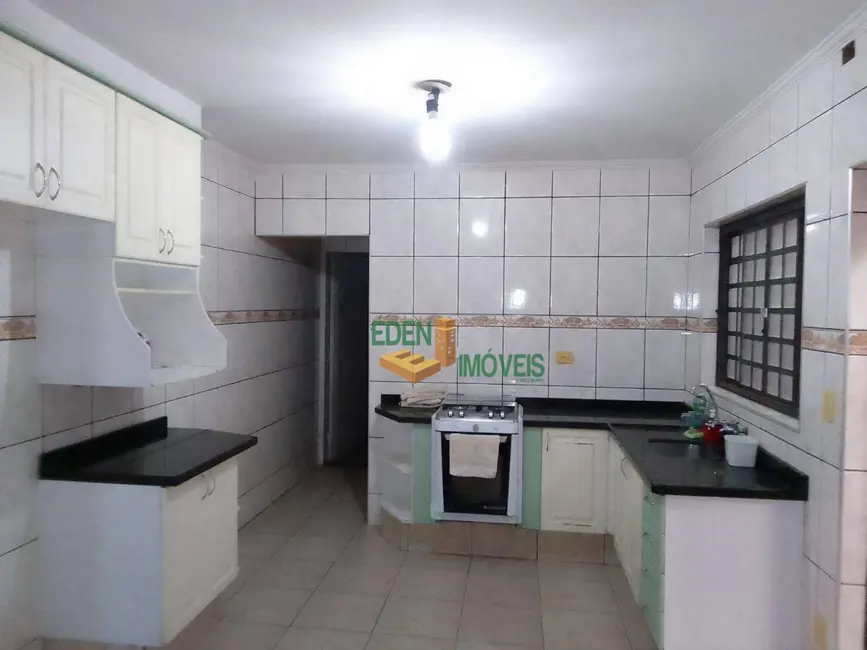 Casa com 3 quartos à venda, 186m2 em Vila Nova Sorocaba, Sorocaba - SP - imagem 4 Foto 4 de Casa com 3 quartos à venda, 186m2 em Vila Nova Sorocaba, Sorocaba - SP