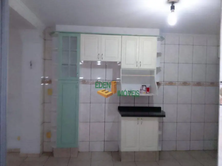 Casa com 3 quartos à venda, 186m2 em Vila Nova Sorocaba, Sorocaba - SP - imagem 3 Foto 3 de Casa com 3 quartos à venda, 186m2 em Vila Nova Sorocaba, Sorocaba - SP