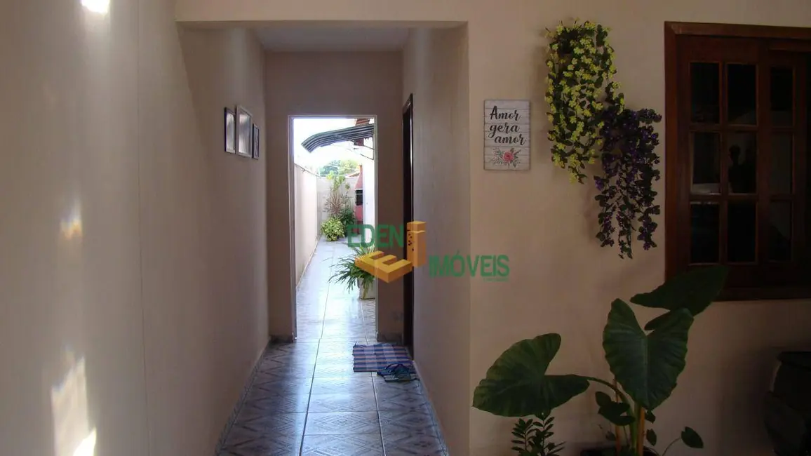 Foto 2 de Casa com 2 quartos à venda, 125m2 em Vila Nova Sorocaba, Sorocaba - SP