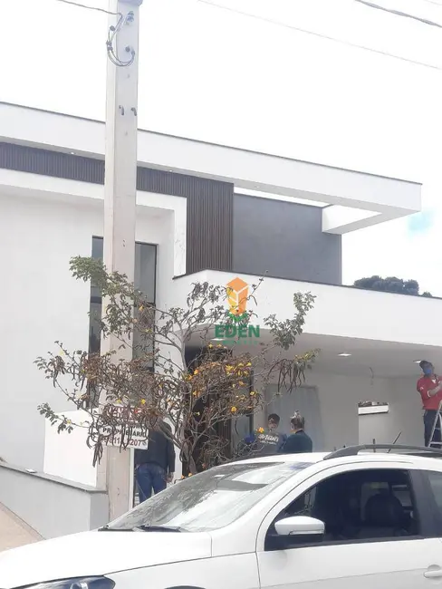 Casa de Condomínio com 3 quartos à venda, 265m2 em Aparecidinha, Sorocaba - SP - imagem 2 Foto 2 de Casa de Condomínio com 3 quartos à venda, 265m2 em Aparecidinha, Sorocaba - SP