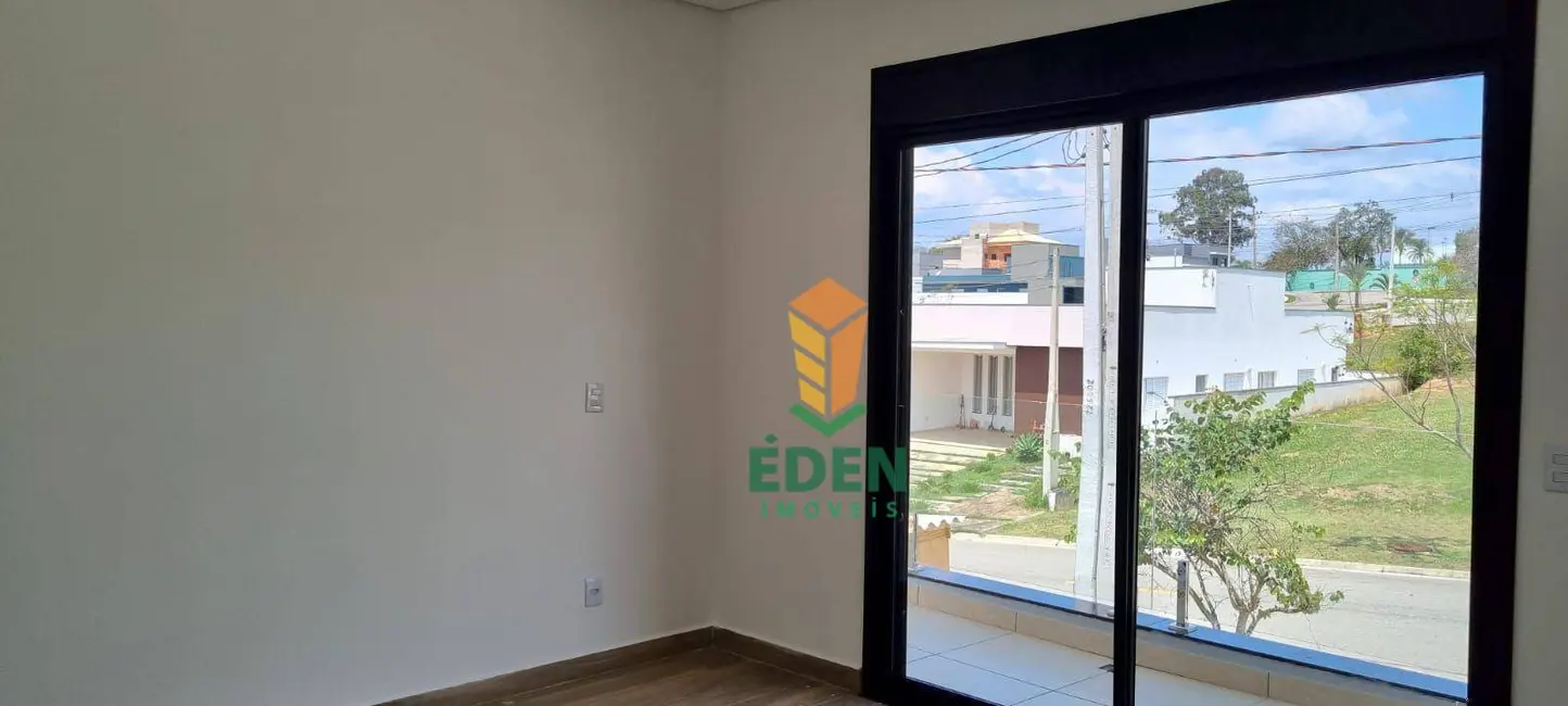 Casa de Condomínio com 3 quartos à venda, 250m2 em Sorocaba - SP - imagem 3 Foto 3 de Casa de Condomínio com 3 quartos à venda, 250m2 em Sorocaba - SP