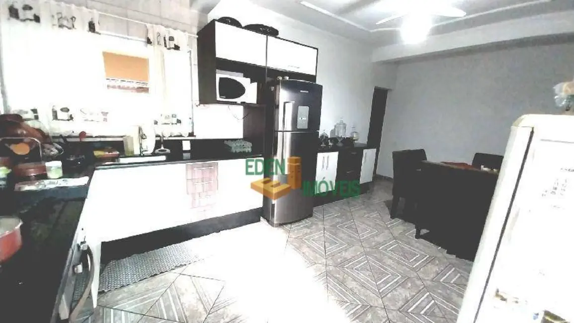 Casa com 3 quartos à venda, 162m2 em Jardim Boa Esperança, Sorocaba - SP - imagem 4 Foto 4 de Casa com 3 quartos à venda, 162m2 em Jardim Boa Esperança, Sorocaba - SP