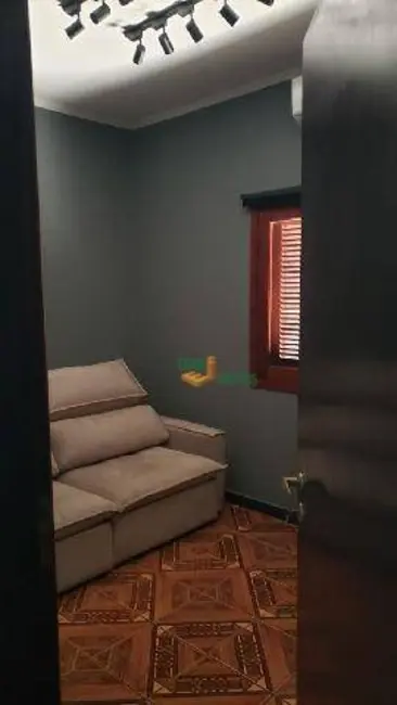 Casa com 4 quartos à venda, 226m2 em Jardim Carolina, Sorocaba - SP - imagem 4 Foto 4 de Casa com 4 quartos à venda, 226m2 em Jardim Carolina, Sorocaba - SP