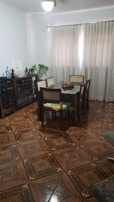 Casa com 4 quartos à venda, 226m2 em Jardim Carolina, Sorocaba - SP - imagem 8 Foto 8 de Casa com 4 quartos à venda, 226m2 em Jardim Carolina, Sorocaba - SP