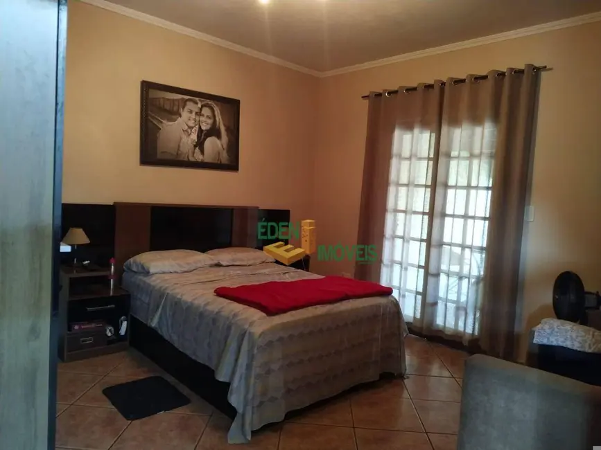 Casa com 3 quartos à venda, 130m2 em Jardim Maria Eugênia, Sorocaba - SP - imagem 4 Foto 4 de Casa com 3 quartos à venda, 130m2 em Jardim Maria Eugênia, Sorocaba - SP