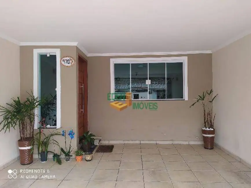 Casa com 2 quartos à venda, 400m2 em Parque Vitória Régia, Sorocaba - SP - imagem 2 Foto 2 de Casa com 2 quartos à venda, 400m2 em Parque Vitória Régia, Sorocaba - SP