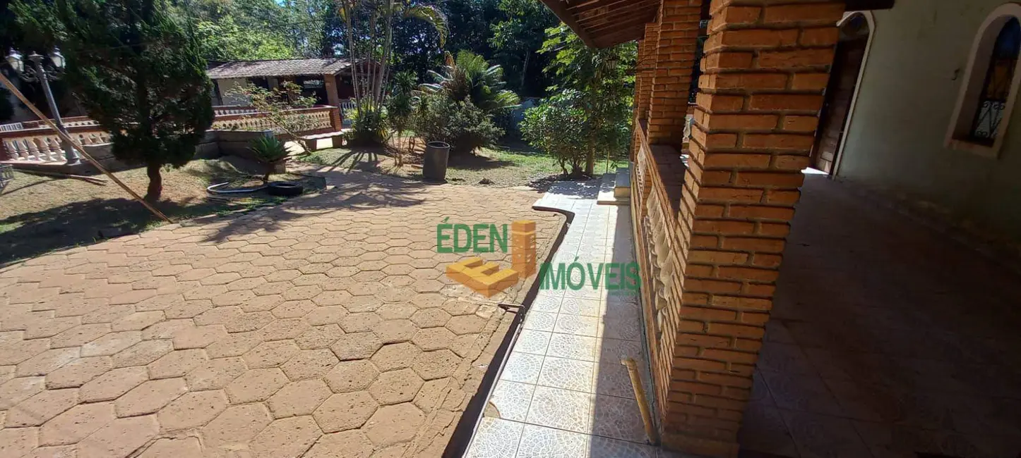 Chácara com 2 quartos à venda, 2000m2 em Aracoiaba Da Serra - SP - imagem 4 Foto 4 de Chácara com 2 quartos à venda, 2000m2 em Aracoiaba Da Serra - SP