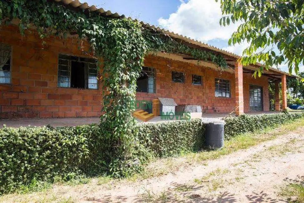 Foto 2 de Chácara com 3 quartos à venda, 2400m2 em Éden, Sorocaba - SP