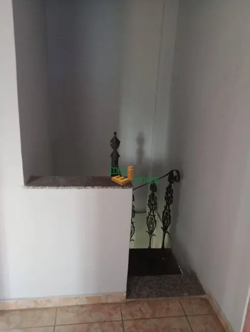 Casa com 4 quartos à venda, 200m2 em Jardim Boa Esperança, Sorocaba - SP - imagem 8 Foto 8 de Casa com 4 quartos à venda, 200m2 em Jardim Boa Esperança, Sorocaba - SP