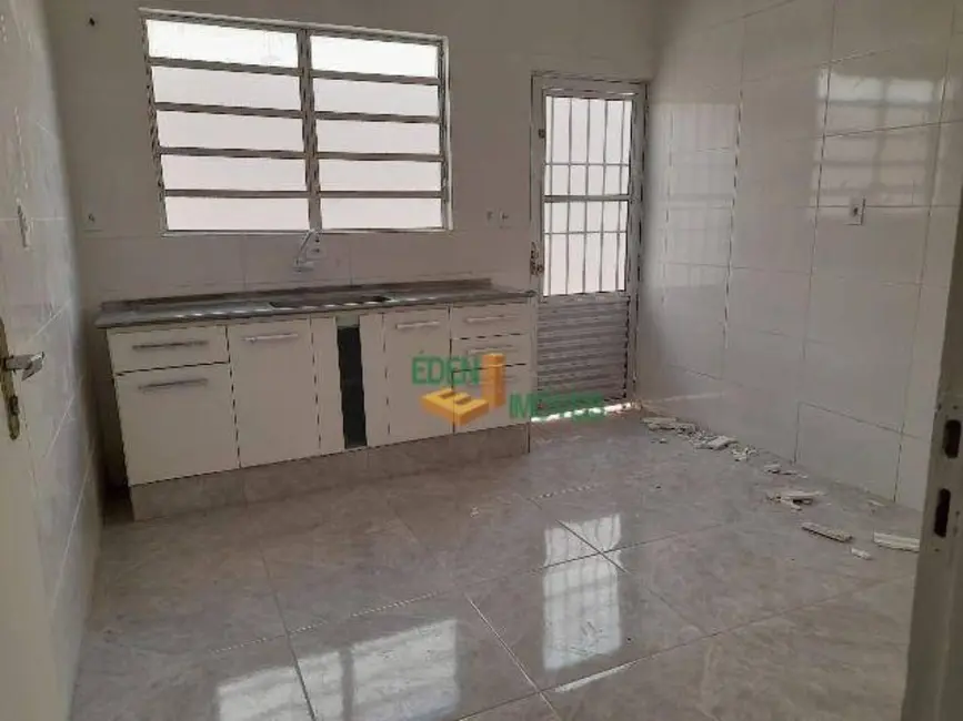 Casa com 2 quartos à venda, 130m2 em Jardim dos Pássaros, Sorocaba - SP - imagem 3 Foto 3 de Casa com 2 quartos à venda, 130m2 em Jardim dos Pássaros, Sorocaba - SP