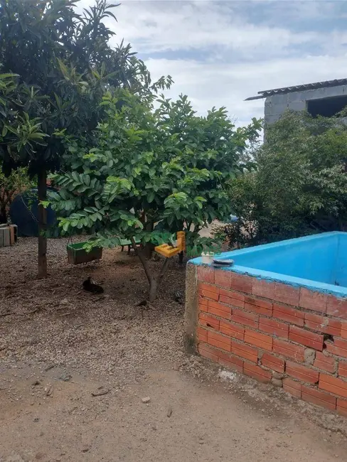 Chácara com 2 quartos à venda, 860m2 em Ana Maria, Sorocaba - SP - imagem 4 Foto 4 de Chácara com 2 quartos à venda, 860m2 em Ana Maria, Sorocaba - SP