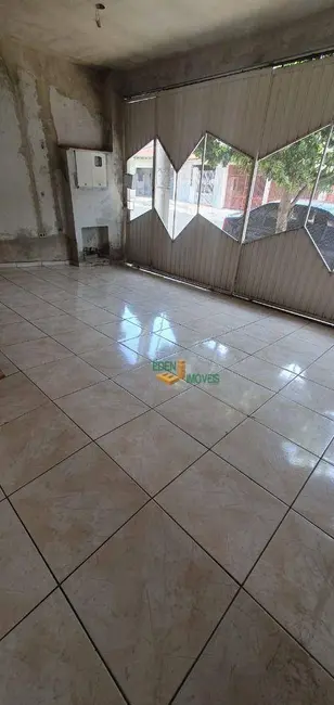 Foto 1 de Casa com 4 quartos à venda, 150m2 em Jardim Boa Esperança, Sorocaba - SP