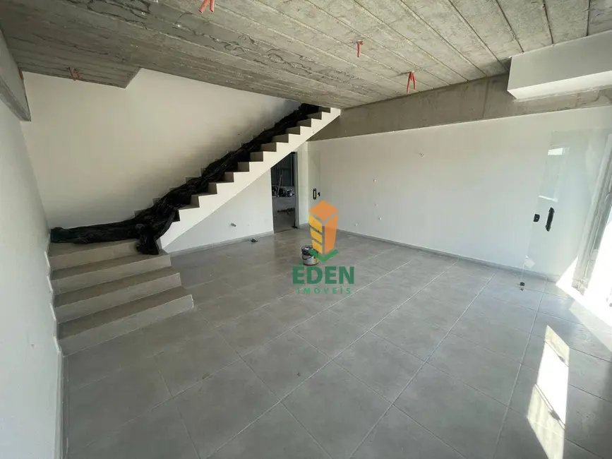 Foto 2 de Armazém / Galpão para alugar, 1000m2 em Cajuru do Sul, Sorocaba - SP