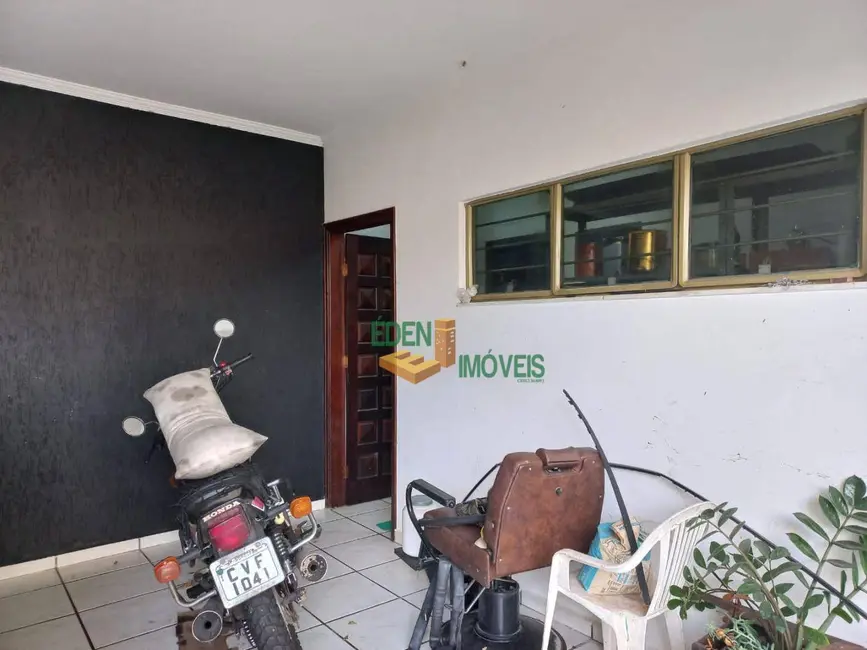Casa com 3 quartos à venda, 300m2 em Vila Jardini, Sorocaba - SP - imagem 3 Foto 3 de Casa com 3 quartos à venda, 300m2 em Vila Jardini, Sorocaba - SP