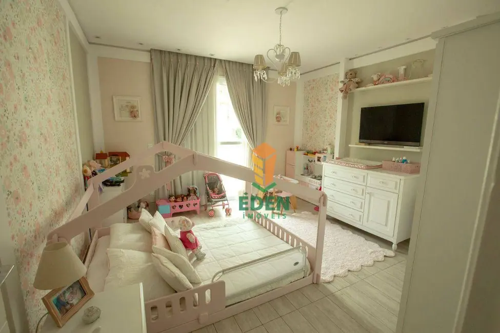 Casa de Condomínio com 3 quartos à venda, 360m2 em Sorocaba - SP - imagem 4 Foto 4 de Casa de Condomínio com 3 quartos à venda, 360m2 em Sorocaba - SP