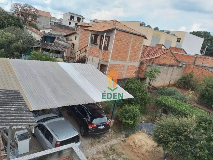 Casa com 4 quartos à venda, 475m2 em Éden, Sorocaba - SP - imagem 3 Foto 3 de Casa com 4 quartos à venda, 475m2 em Éden, Sorocaba - SP