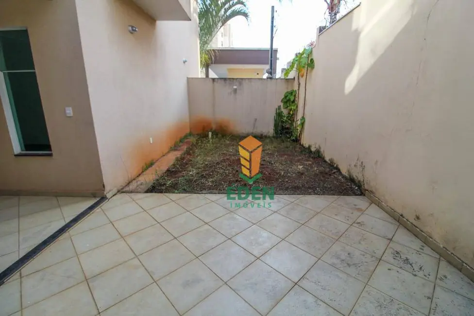 Casa de Condomínio com 3 quartos à venda, 190m2 em Jardim Nova Manchester, Sorocaba - SP - imagem 8 Foto 8 de Casa de Condomínio com 3 quartos à venda, 190m2 em Jardim Nova Manchester, Sorocaba - SP