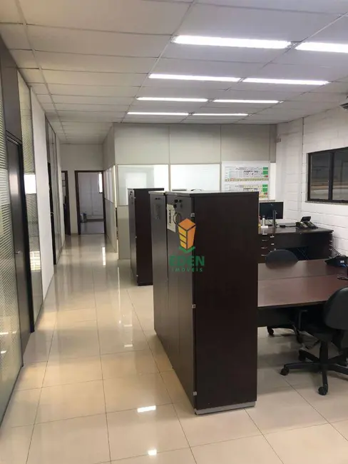 Armazém / Galpão para alugar, 6004m2 em Iporanga, Sorocaba - SP - imagem 6 Foto 6 de Armazém / Galpão para alugar, 6004m2 em Iporanga, Sorocaba - SP