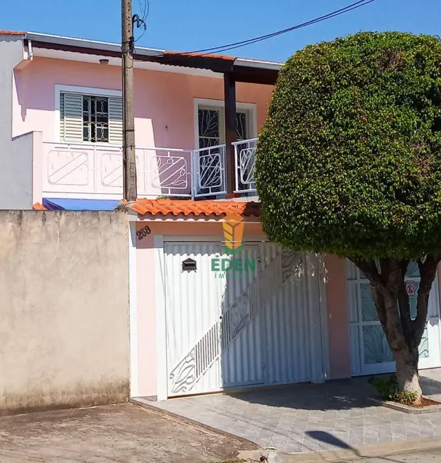 Casa com 3 quartos à venda, 130m2 em Parque das Paineiras, Sorocaba - SP - imagem 2 Foto 2 de Casa com 3 quartos à venda, 130m2 em Parque das Paineiras, Sorocaba - SP