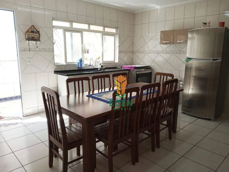 Casa com 3 quartos à venda, 130m2 em Parque das Paineiras, Sorocaba - SP - imagem 9 Foto 9 de Casa com 3 quartos à venda, 130m2 em Parque das Paineiras, Sorocaba - SP