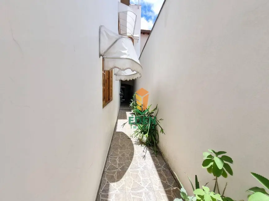 Casa com 3 quartos à venda, 162m2 em Jardim Boa Esperança, Sorocaba - SP - imagem 5 Foto 5 de Casa com 3 quartos à venda, 162m2 em Jardim Boa Esperança, Sorocaba - SP
