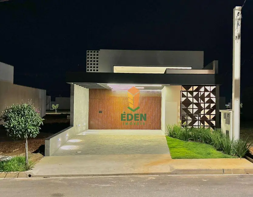 Casa de Condomínio com 3 quartos à venda, 200m2 em Wanel Ville, Sorocaba - SP - imagem 3 Foto 3 de Casa de Condomínio com 3 quartos à venda, 200m2 em Wanel Ville, Sorocaba - SP