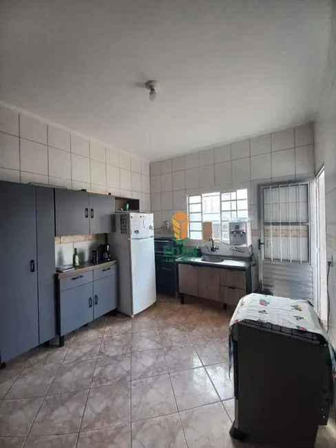 Casa com 2 quartos à venda, 140m2 em Jardim Topázio, Sorocaba - SP - imagem 8 Foto 8 de Casa com 2 quartos à venda, 140m2 em Jardim Topázio, Sorocaba - SP