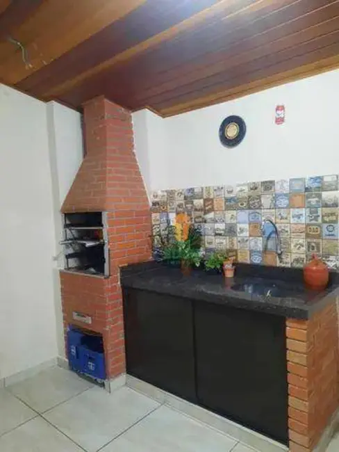 Casa com 3 quartos à venda, 340m2 em Wanel Ville, Sorocaba - SP - imagem 8 Foto 8 de Casa com 3 quartos à venda, 340m2 em Wanel Ville, Sorocaba - SP