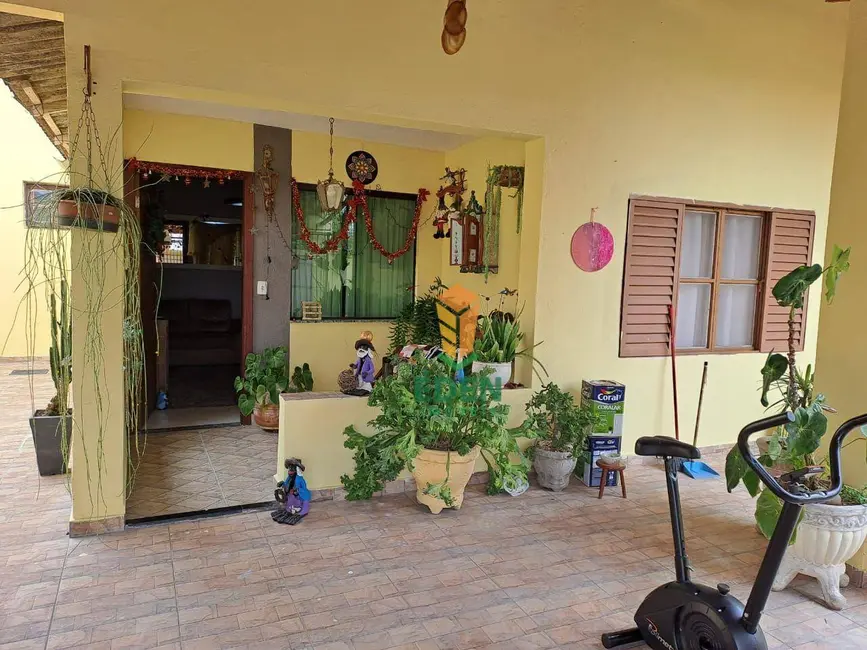 Casa com 3 quartos à venda, 200m2 em Jardim Maria Eugênia, Sorocaba - SP - imagem 4 Foto 4 de Casa com 3 quartos à venda, 200m2 em Jardim Maria Eugênia, Sorocaba - SP