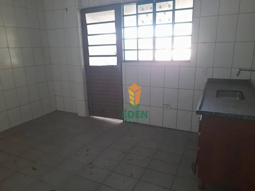 Foto 8 de Casa com 4 quartos à venda, 380m2 em Vila Dálmatas, Sorocaba - SP