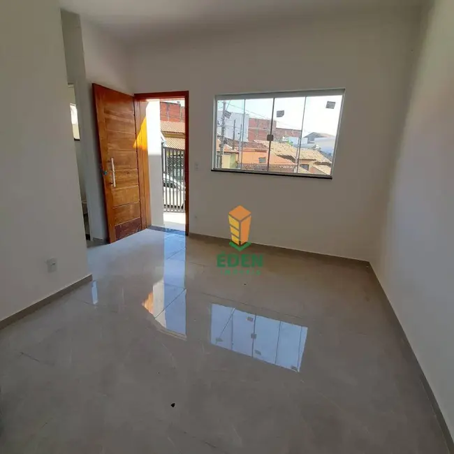 Foto 2 de Casa com 2 quartos à venda, 58m2 em Sorocaba - SP