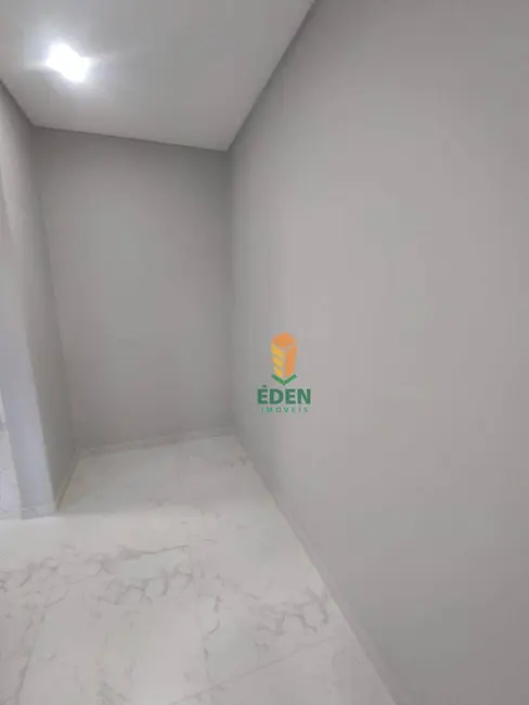 Foto 8 de Casa de Condomínio com 3 quartos à venda, 153m2 em Horto Florestal, Sorocaba - SP