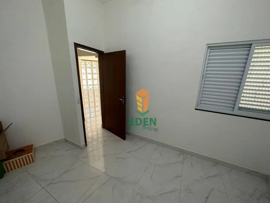 Casa com 2 quartos à venda, 55m2 em Cajuru do Sul, Sorocaba - SP - imagem 2 Foto 2 de Casa com 2 quartos à venda, 55m2 em Cajuru do Sul, Sorocaba - SP