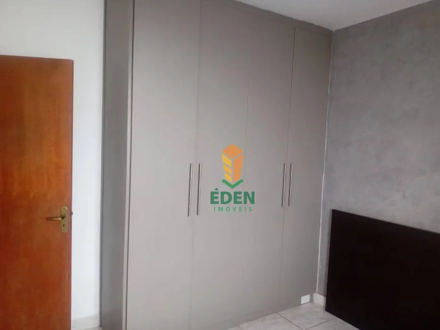 Casa com 2 quartos à venda, 60m2 em Jardim Santa Esmeralda, Sorocaba - SP - imagem 4 Foto 4 de Casa com 2 quartos à venda, 60m2 em Jardim Santa Esmeralda, Sorocaba - SP