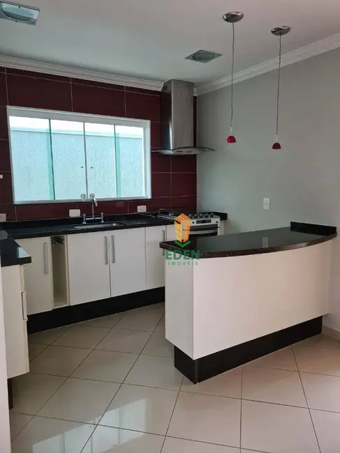 Casa de Condomínio com 3 quartos à venda, 250m2 em Aparecidinha, Sorocaba - SP - imagem 8 Foto 8 de Casa de Condomínio com 3 quartos à venda, 250m2 em Aparecidinha, Sorocaba - SP
